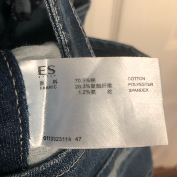 Suspender Jean shorts - Picture 4 of 4